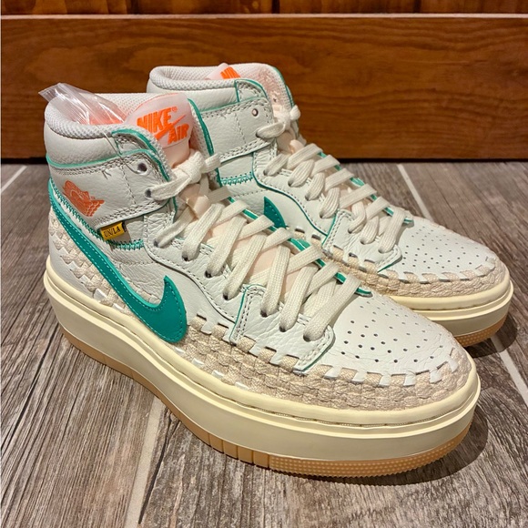 Women’s Air Jordan 1 Elevate High SP - Picture 2 of 8